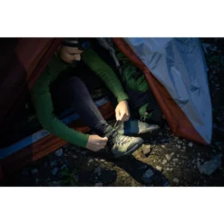 Waterdichte Hoge Trekkingschoenen Voor Heren MT100 Wide Leer Crosscontact -Herenschoenenwinkel waterdichte hoge trekkingschoenen voor heren mt100 wide leer crosscontact 12