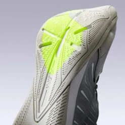 Kipsta Zaalvoetbalschoenen Ginka 900 Leer -Herenschoenenwinkel zaalvoetbalschoenen ginka 900 leer grijs 3